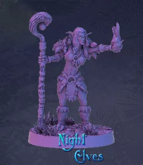 Night Elf-druid calmly standing with casted fire